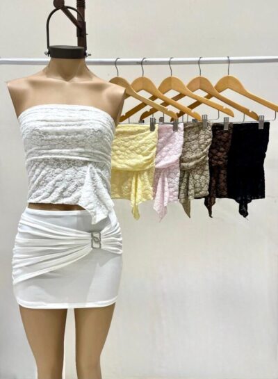 TOP STRAPLESS PICO ENCAJE