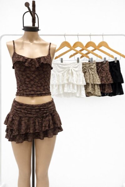 POLLERA/SHORT DOBLE VOLADO ENCAJE